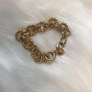 Gold Link bracelet